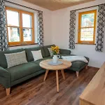 Weissenbach's Apartman
